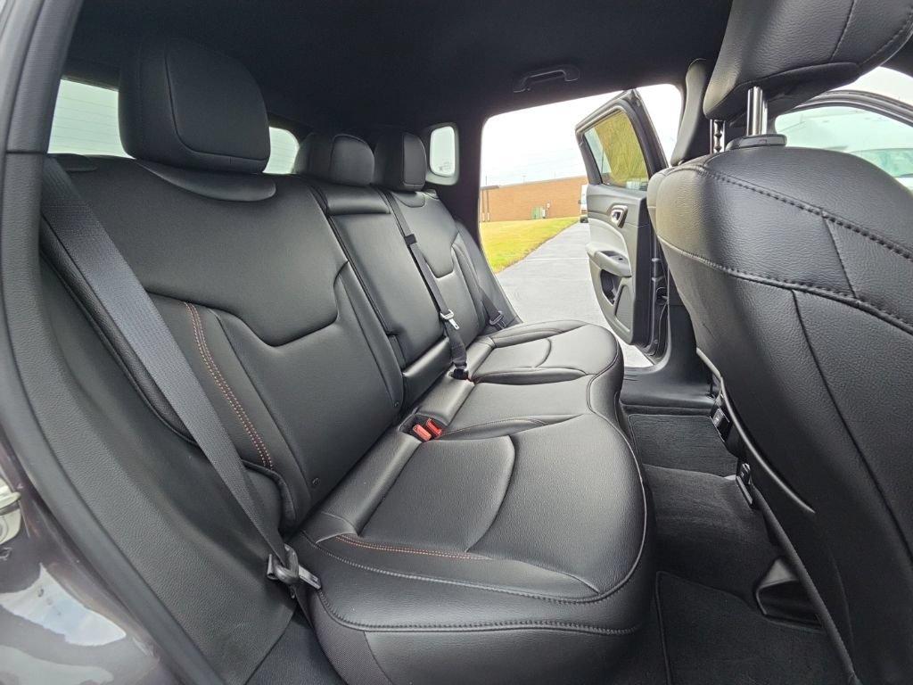 Used 2024 Jeep Compass Limited AWD/4WD image 22