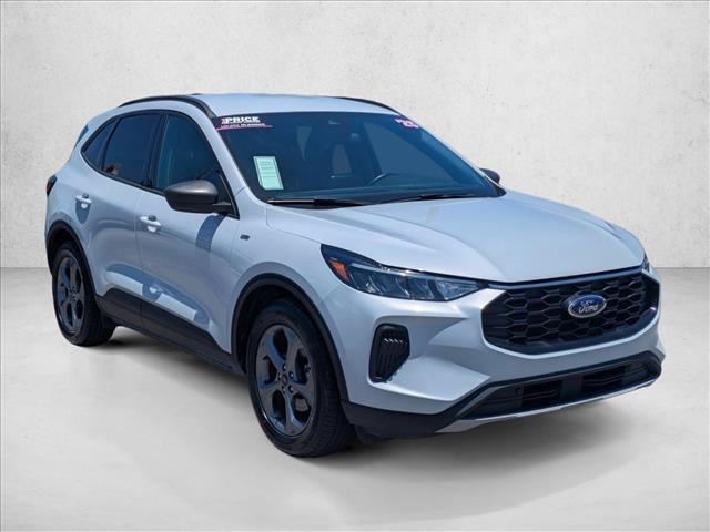 Certified 2025 Ford Escape ST-Line FWD image 3