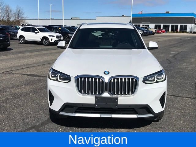 Used 2023 BMW X3 xDrive30i AWD/4WD image 2