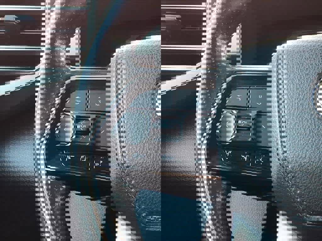 Used 2022 Toyota Tundra SR5 image 9