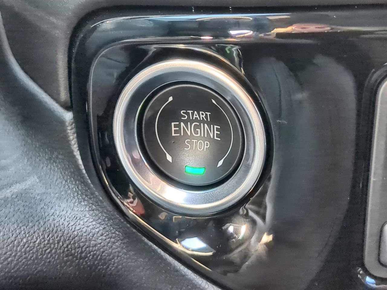 New 2026 GMC Sierra 1500 Elevation w/ Elevation Premium Package image 17