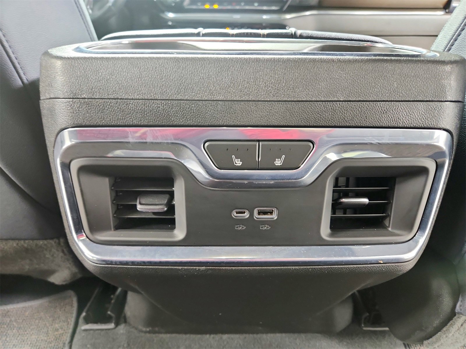 Used 2023 Chevrolet Silverado 1500 High Country w/ Technology Package image 37