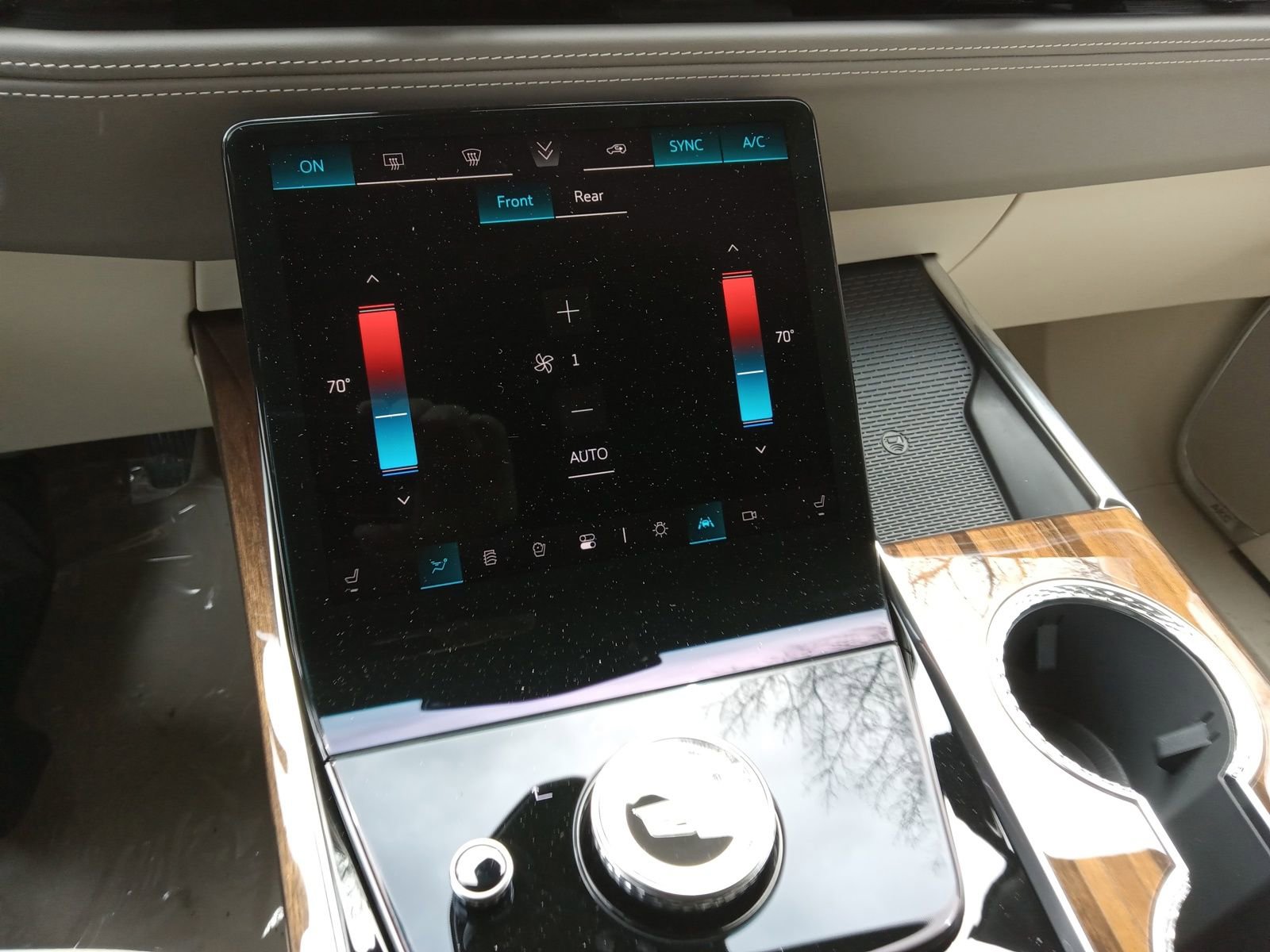 New 2026 Cadillac Escalade ESV Platinum Sport image 19