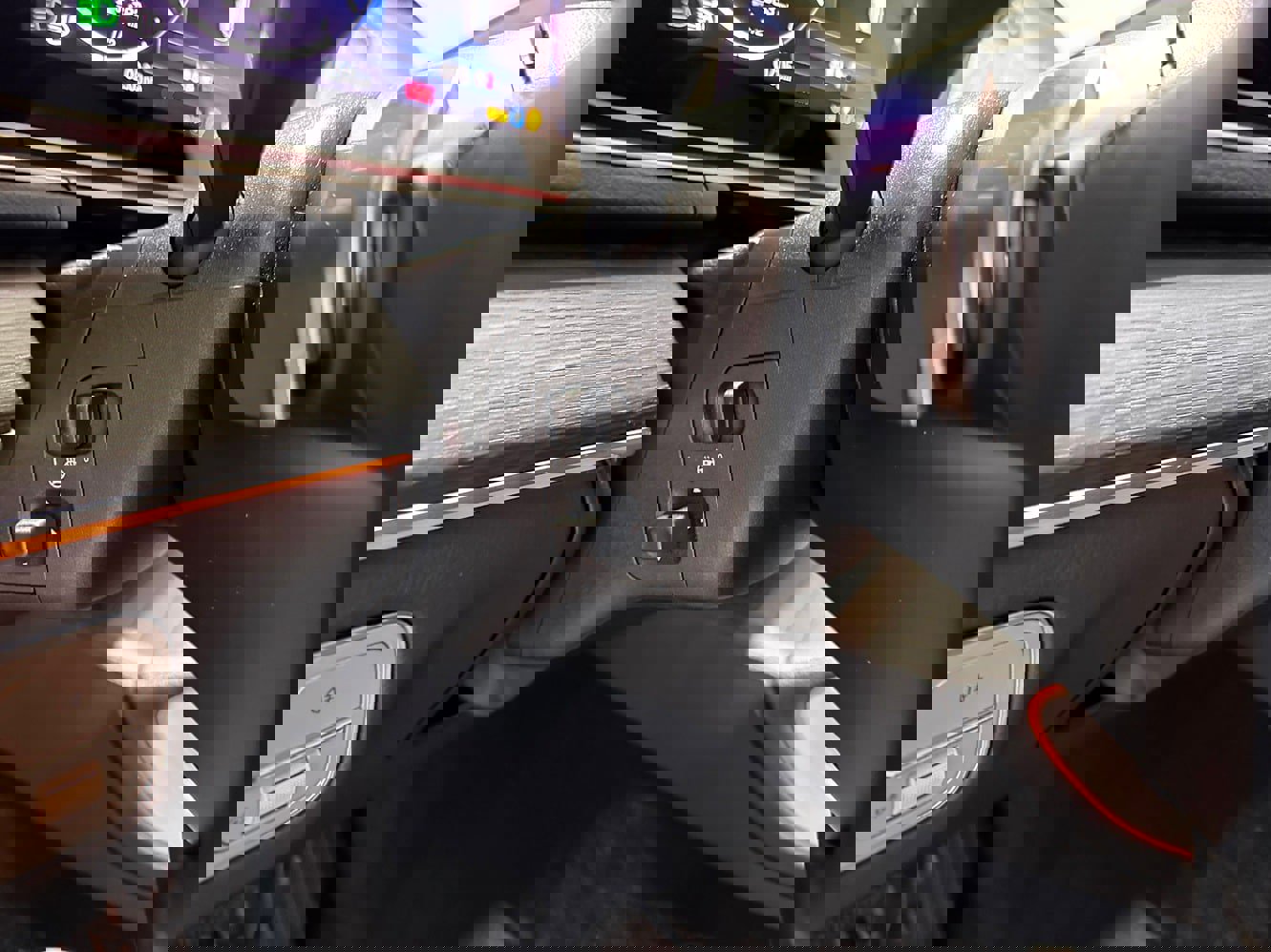 Used 2025 Mercedes-Benz GLE 580 4MATIC image 17