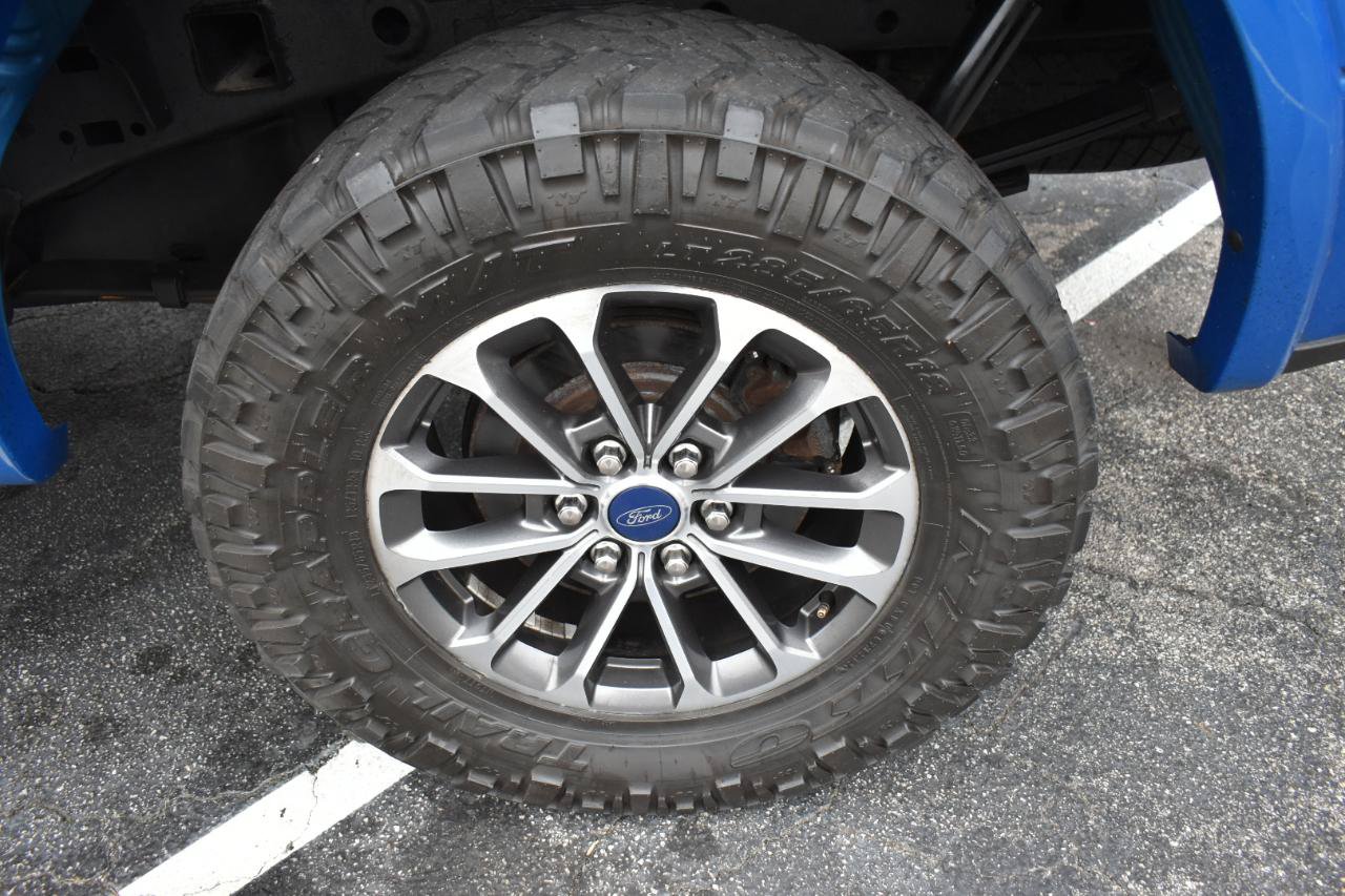 Used 2019 Ford F150 Lariat w/ Equipment Group 502A Luxury AWD/4WD image 33