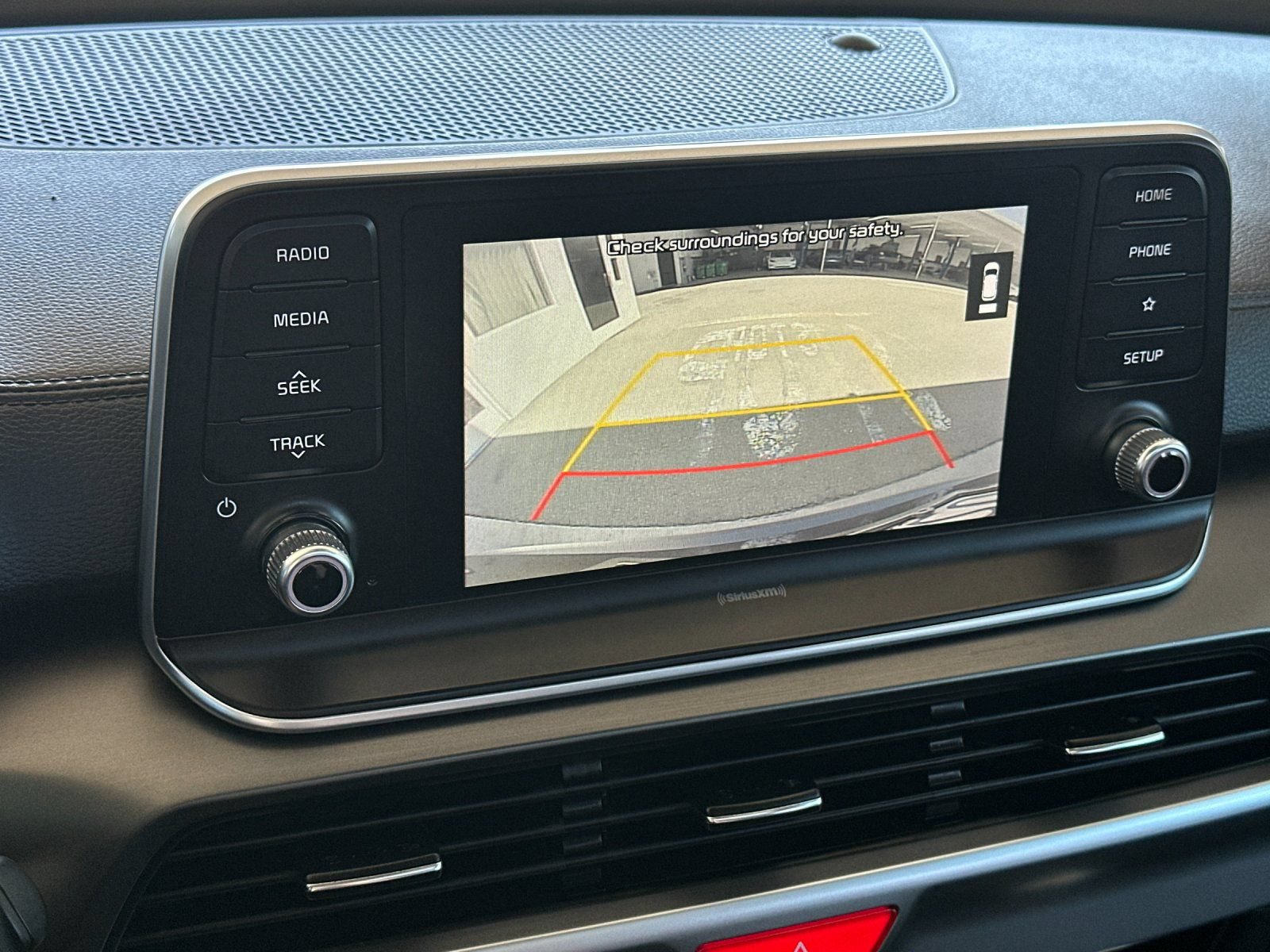 Used 2020 Kia Telluride S FWD image 19