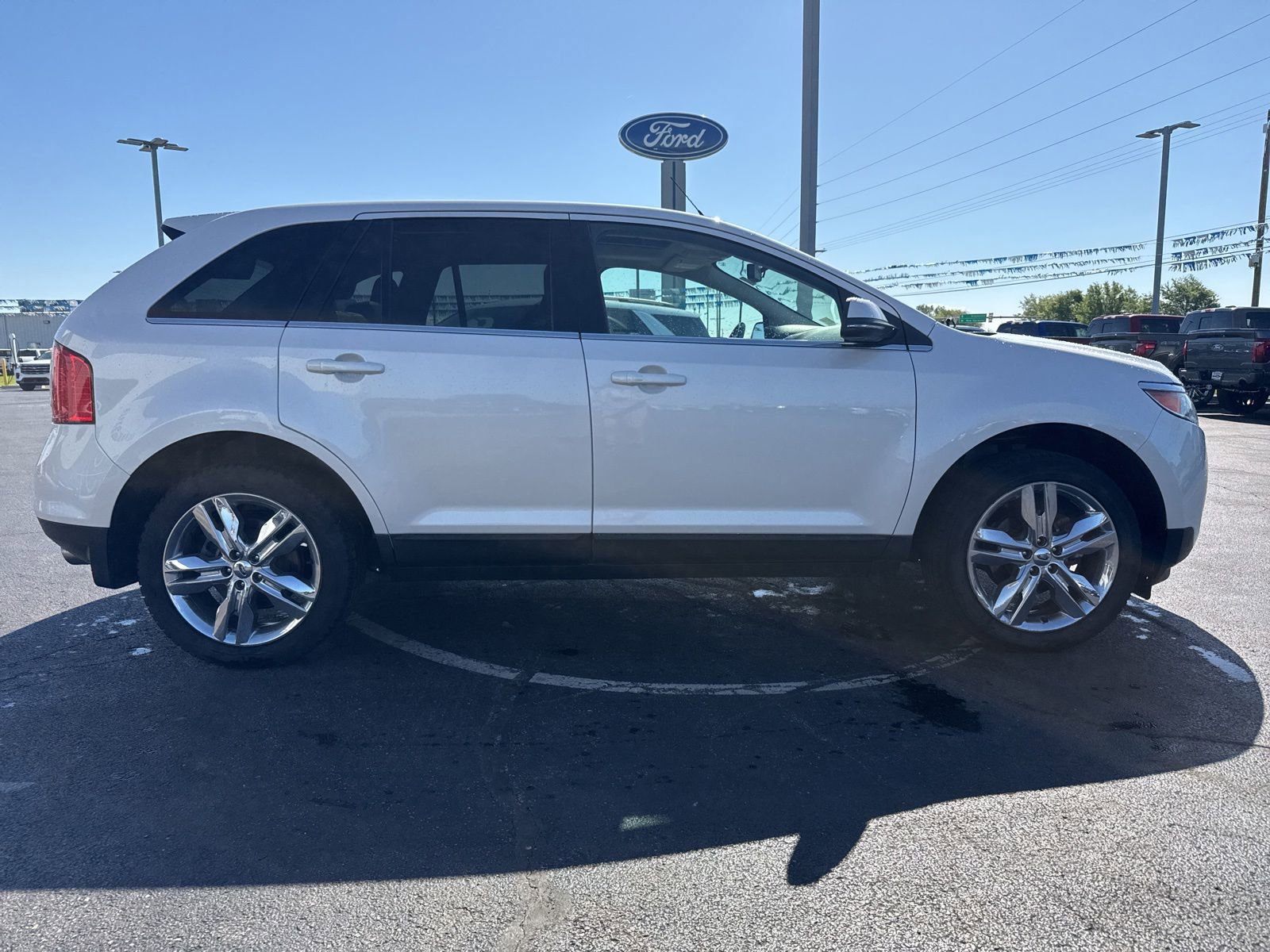 Used 2014 Ford Edge Limited w/ Equipment Group 302A FWD image 12