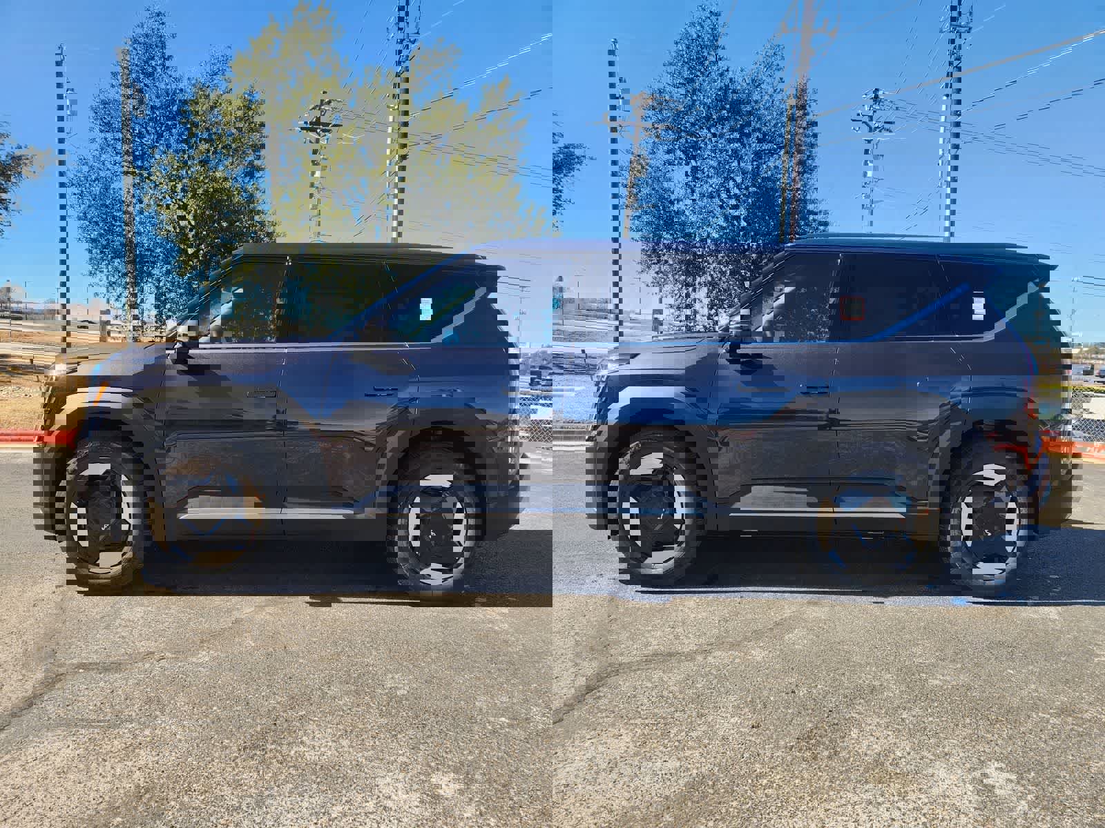 New 2026 Kia EV9 Light image 4