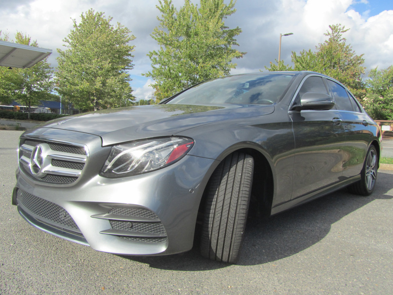 Used 2017 Mercedes-Benz E 300 image 6