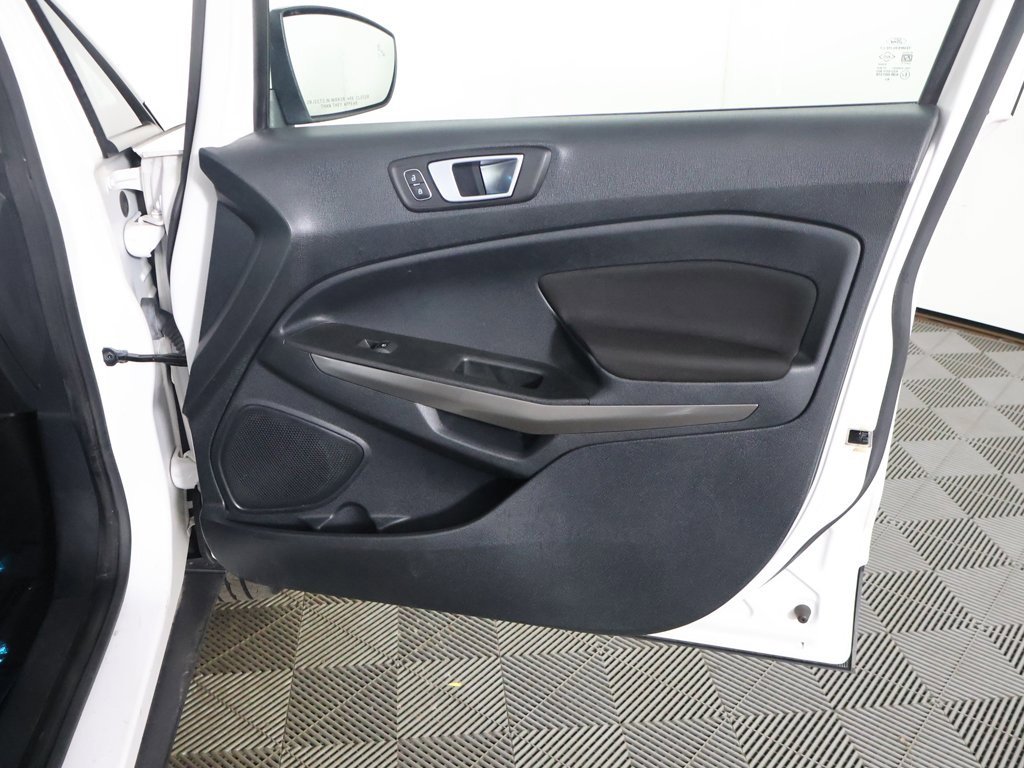 Used 2019 Ford EcoSport SE w/ SE Convenience Package image 24