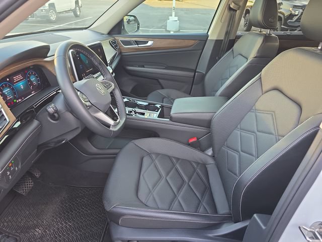 Used 2024 Volkswagen Atlas SE FWD image 10