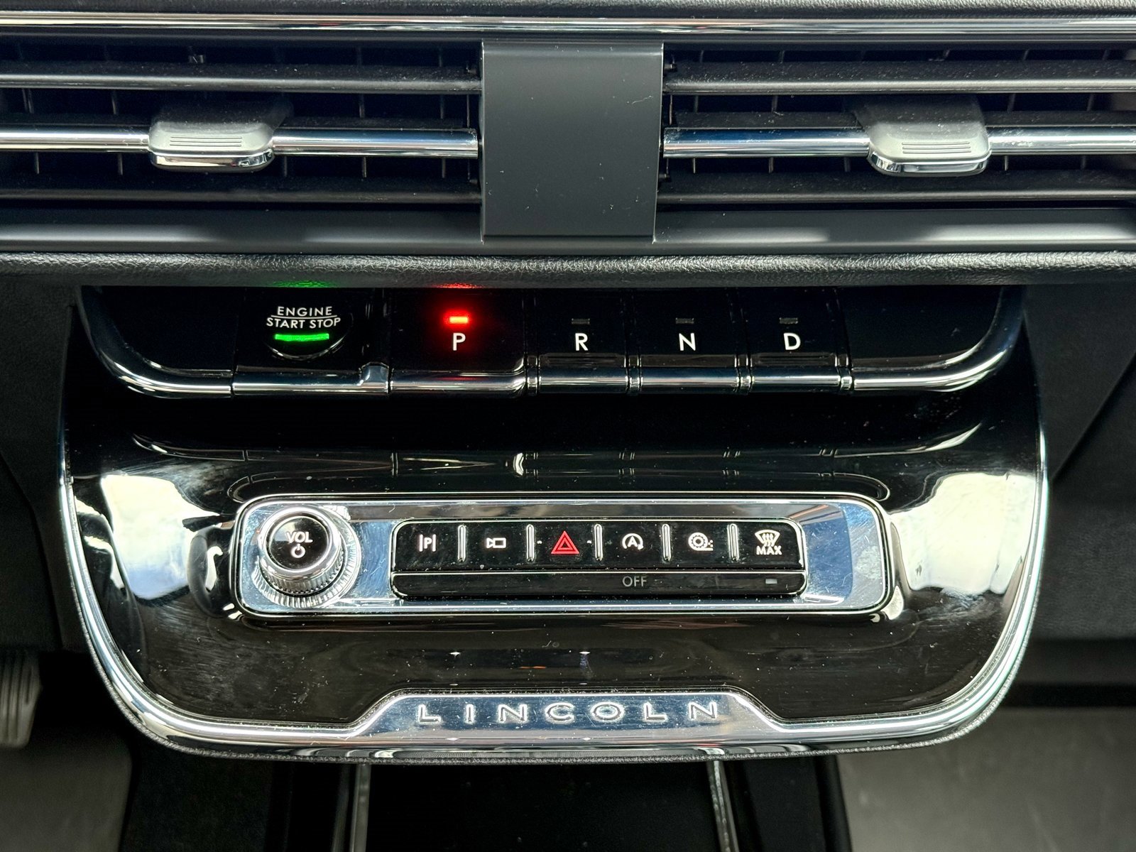 Used 2023 Lincoln Corsair AWD w/ Equipment Group 101A image 27