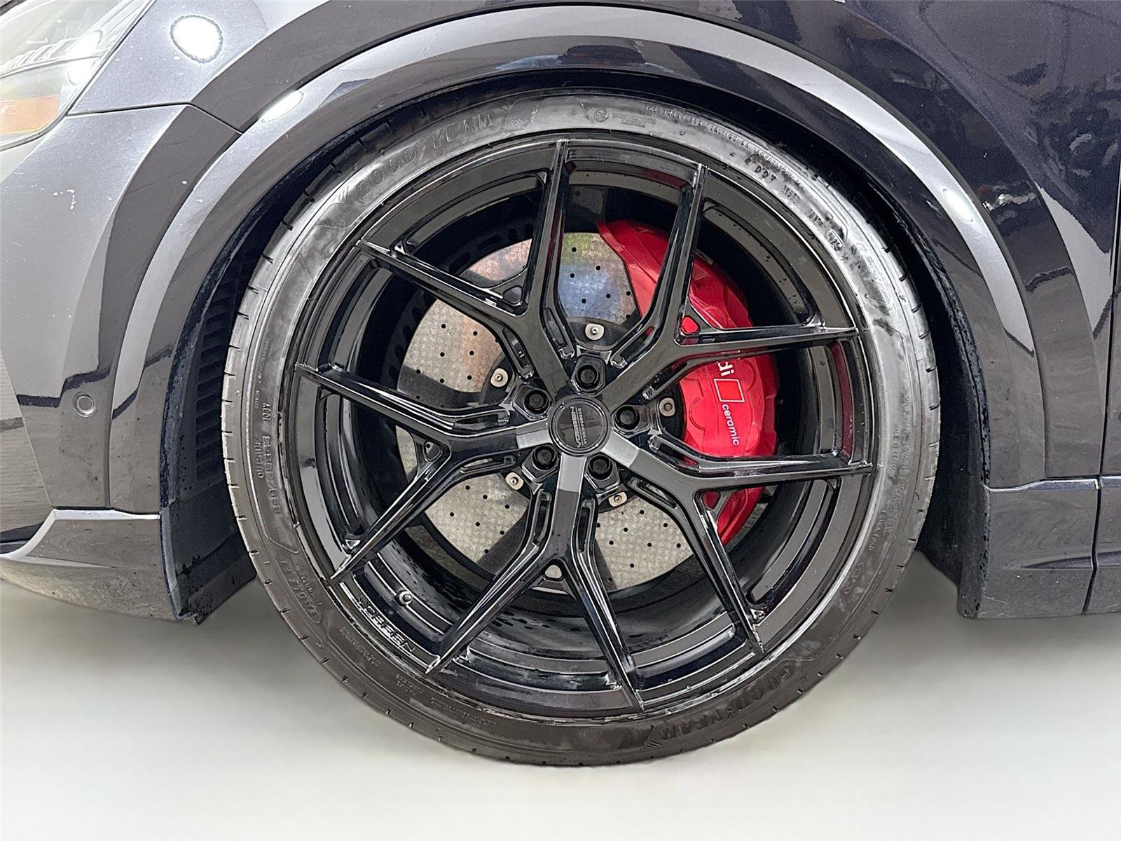Used 2021 Audi RS Q8 w/ Carbon Optic Package AWD/4WD image 36