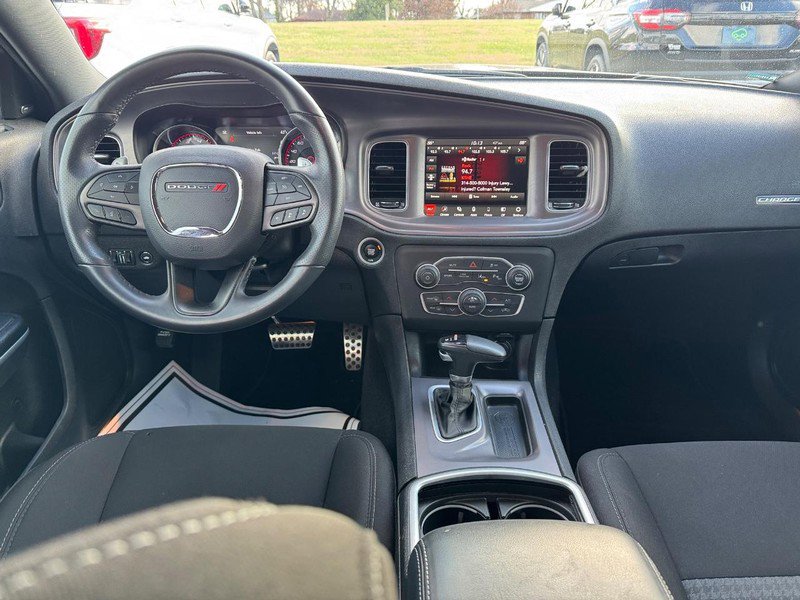 Used 2023 Dodge Charger R/T w/ Technology Group image 11