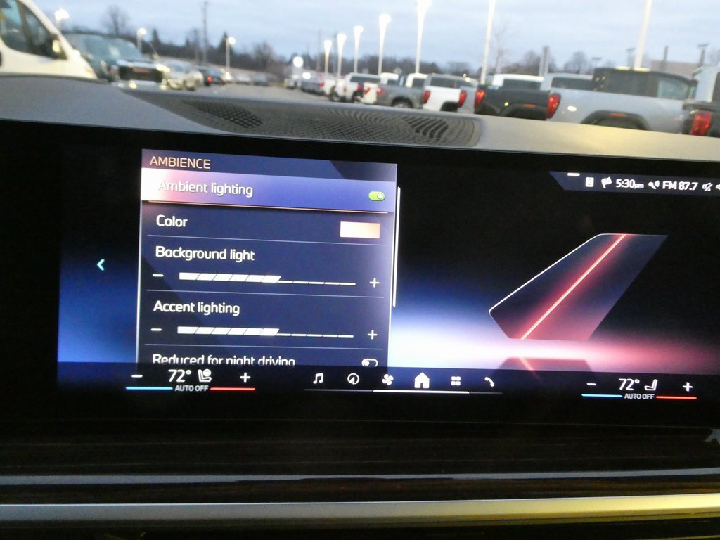 Used 2026 BMW X7 xDrive40i image 47