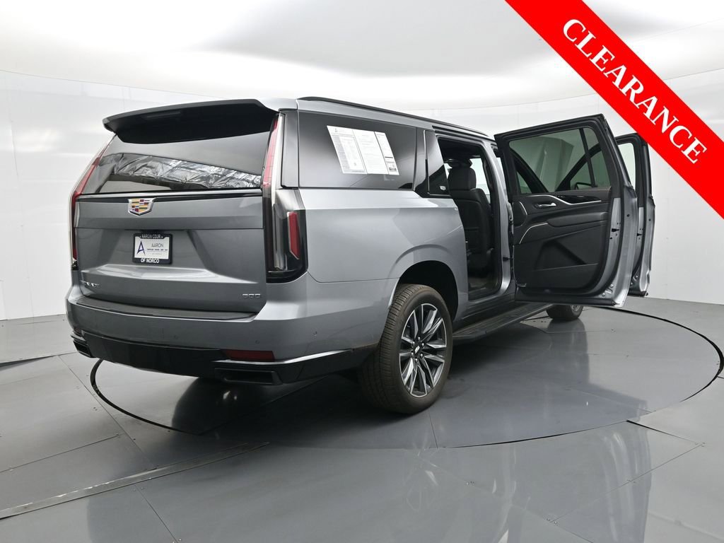 Used 2024 Cadillac Escalade ESV Sport w/ Heavy-Duty Trailer Package image 46