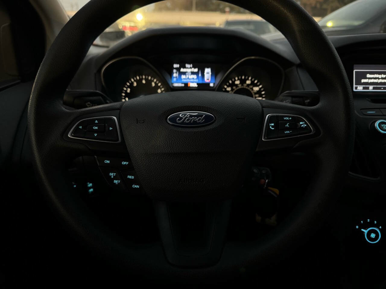 Used 2015 Ford Focus SE image 18