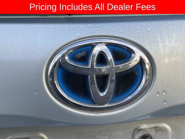 Used 2016 Toyota Prius V Three FWD image 8