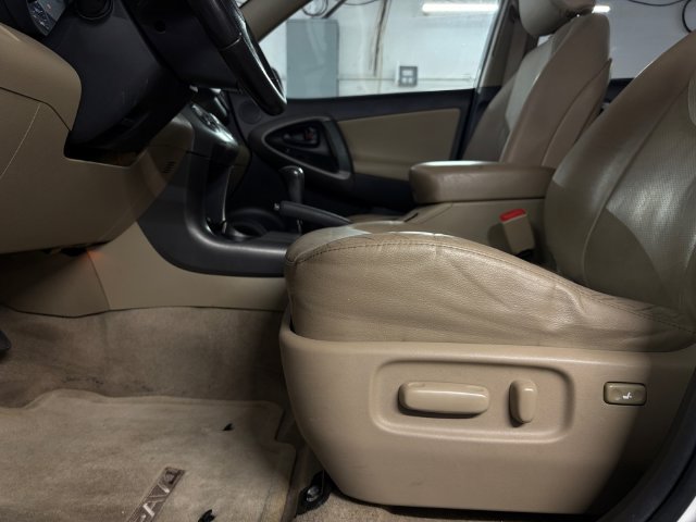 Used 2012 Toyota RAV4 Limited w/ Navigation Value Pkg AWD/4WD image 14