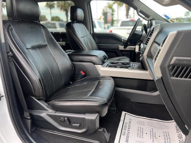 Used 2020 Ford F250 Lariat w/ Lariat Value Package image 17