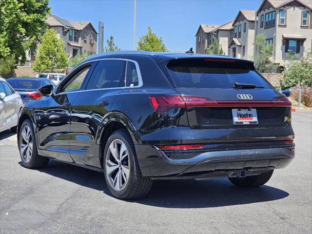 Used 2024 Audi Q8 e-tron Premium Plus w/ Premium Plus Package AWD/4WD image 9