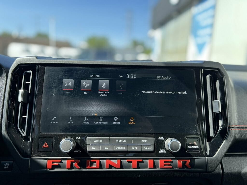 Used 2025 Nissan Frontier PRO-4X w/ Pro Convenience Package AWD/4WD image 26