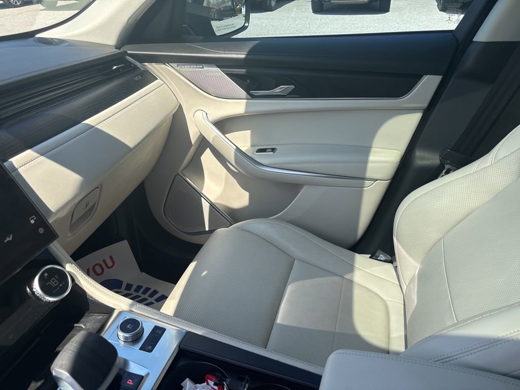 Used 2022 Jaguar F-PACE S image 20