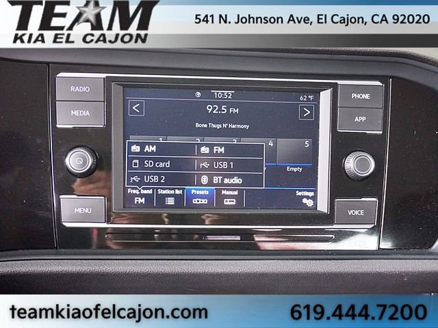 Used 2024 Volkswagen Jetta SE FWD image 23