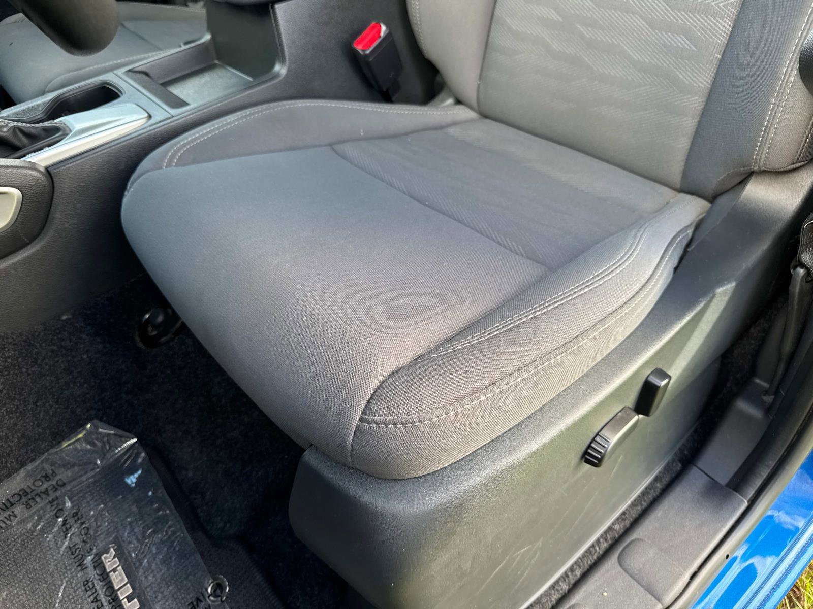 Used 2024 Nissan Frontier SV w/ Technology Package image 19