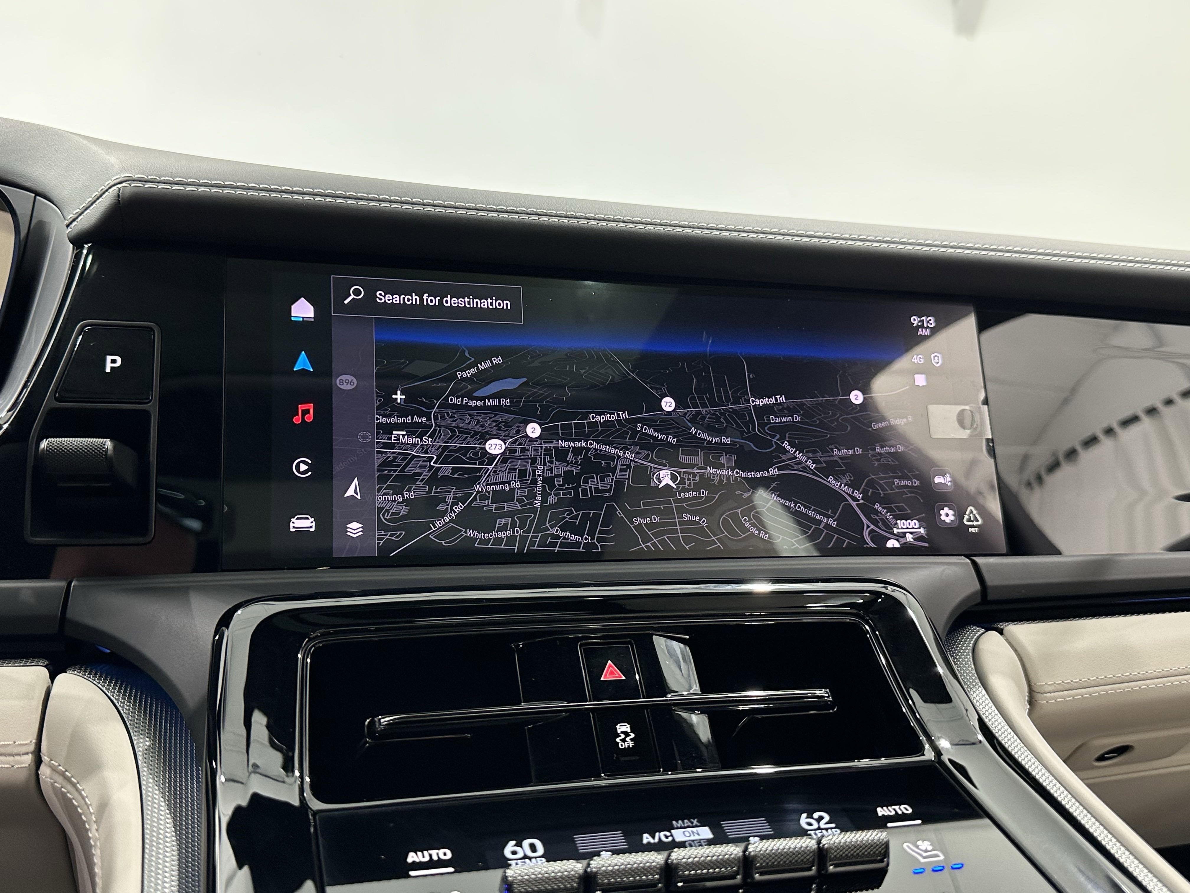 New 2025 Porsche Panamera image 40