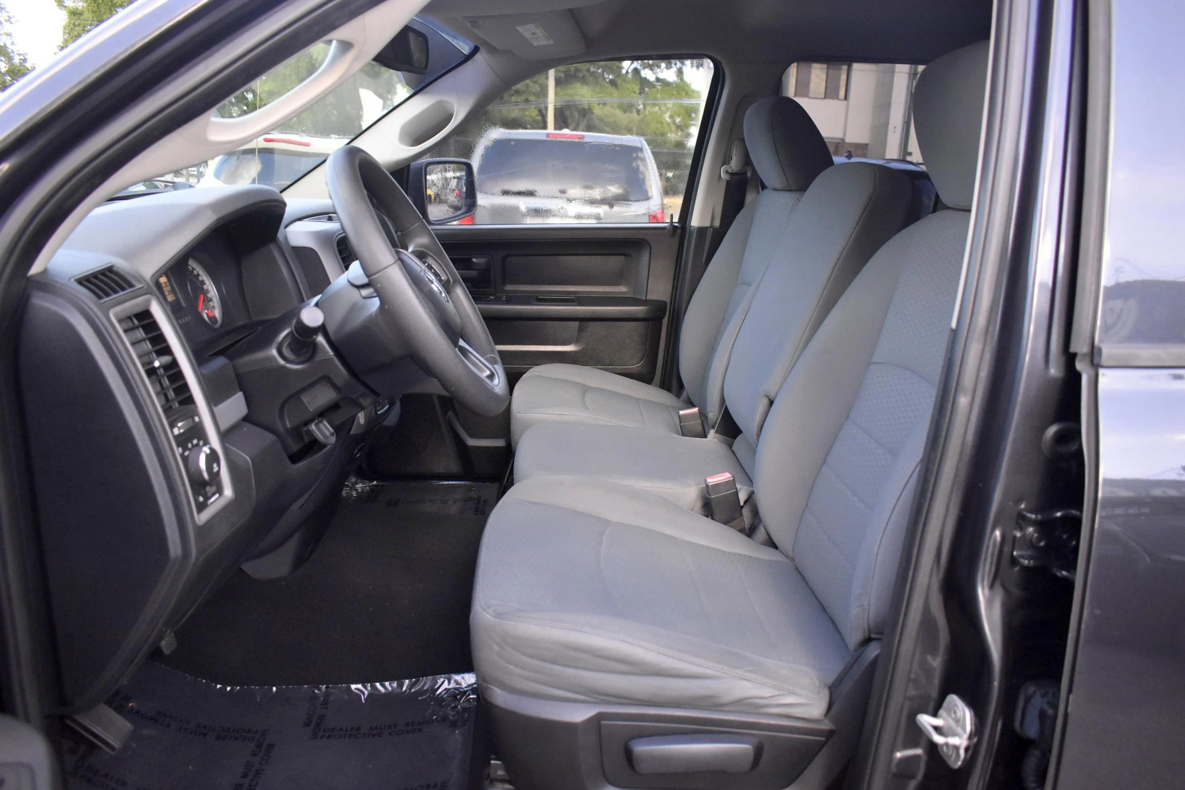 Used 2014 RAM 1500 Express image 12