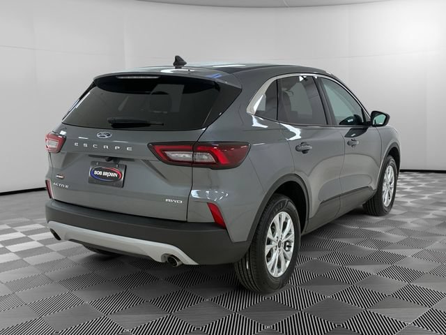 Used 2024 Ford Escape Active AWD/4WD image 5