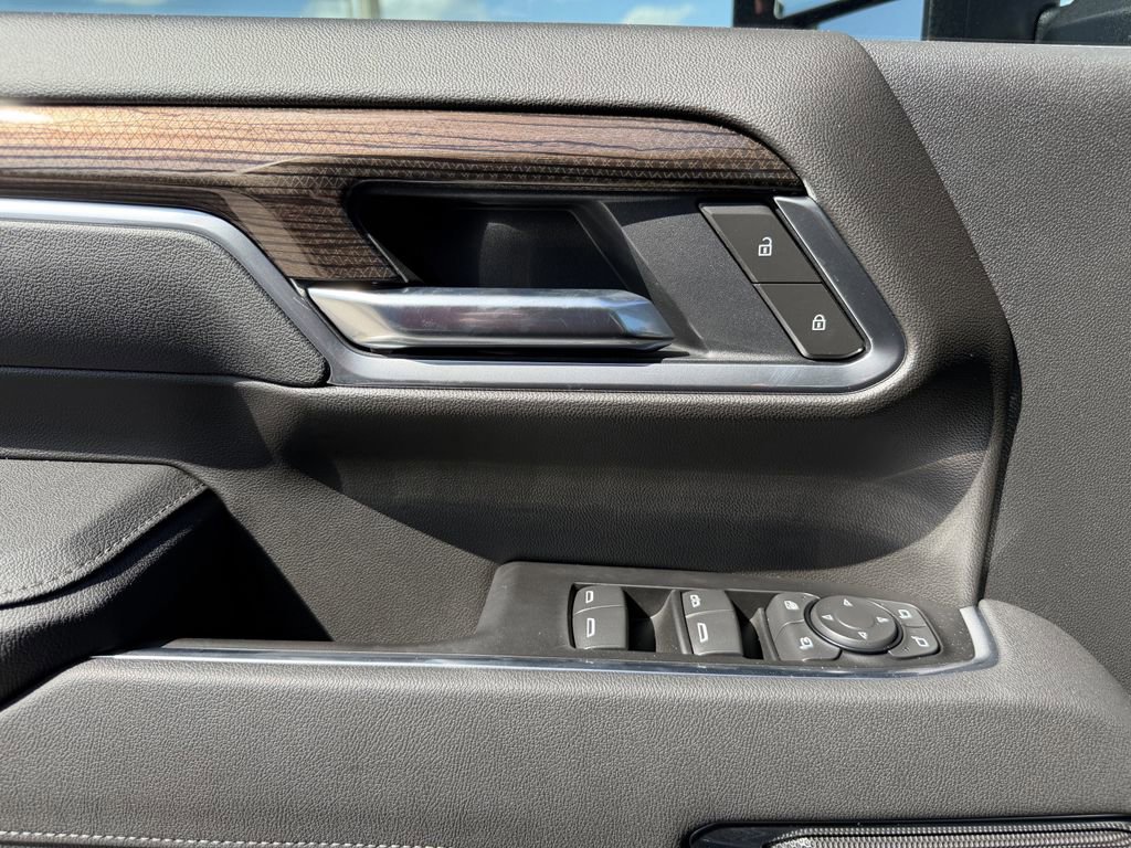 New 2026 Chevrolet Silverado 2500 LT w/ All Star Edition AWD/4WD image 18