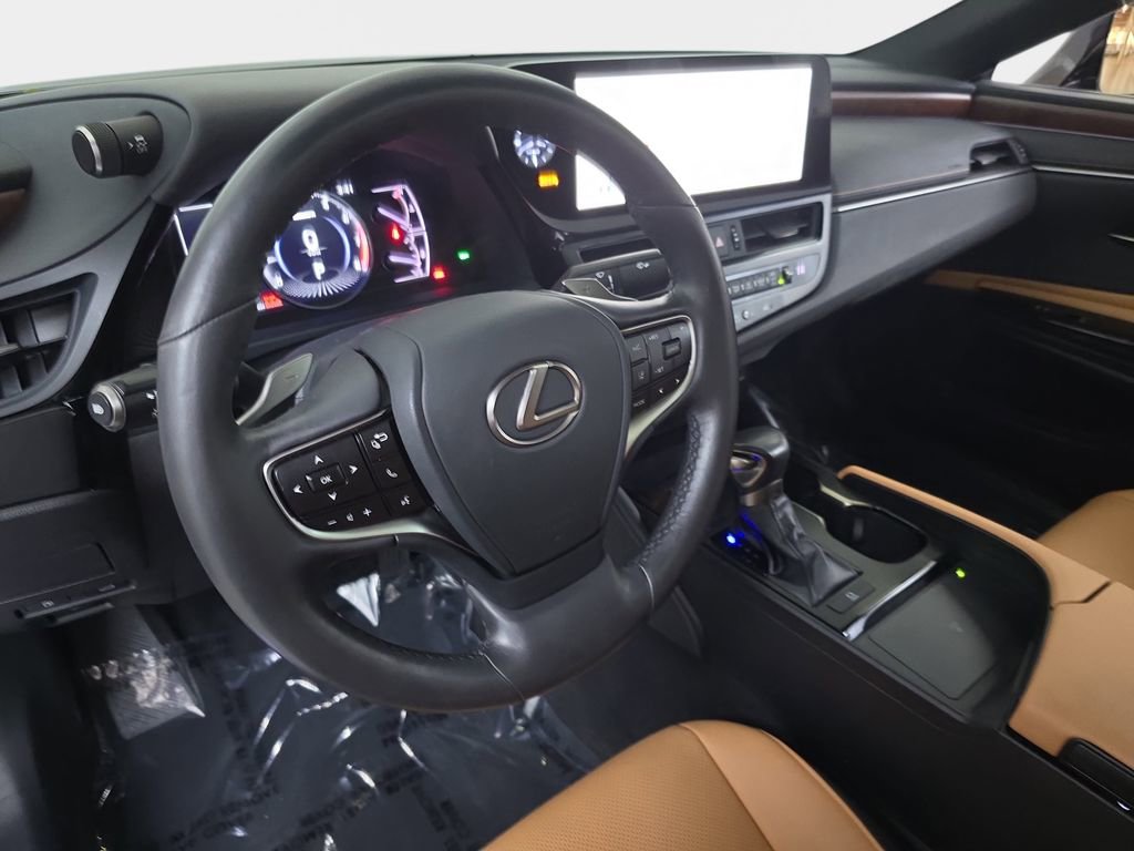 Used 2023 Lexus ES 250 w/ Premium Package AWD/4WD image 18