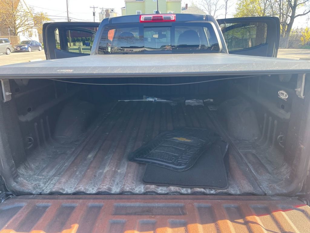 Used 2017 Chevrolet Colorado Z71 AWD/4WD image 25