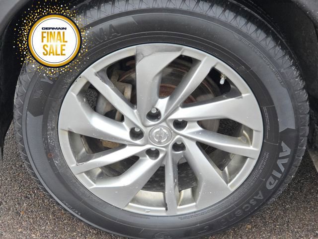 Used 2015 Nissan Rogue SL w/ SL Premium Package image 11