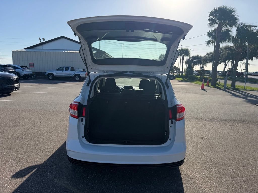 Used 2017 Ford C-MAX SE FWD image 12