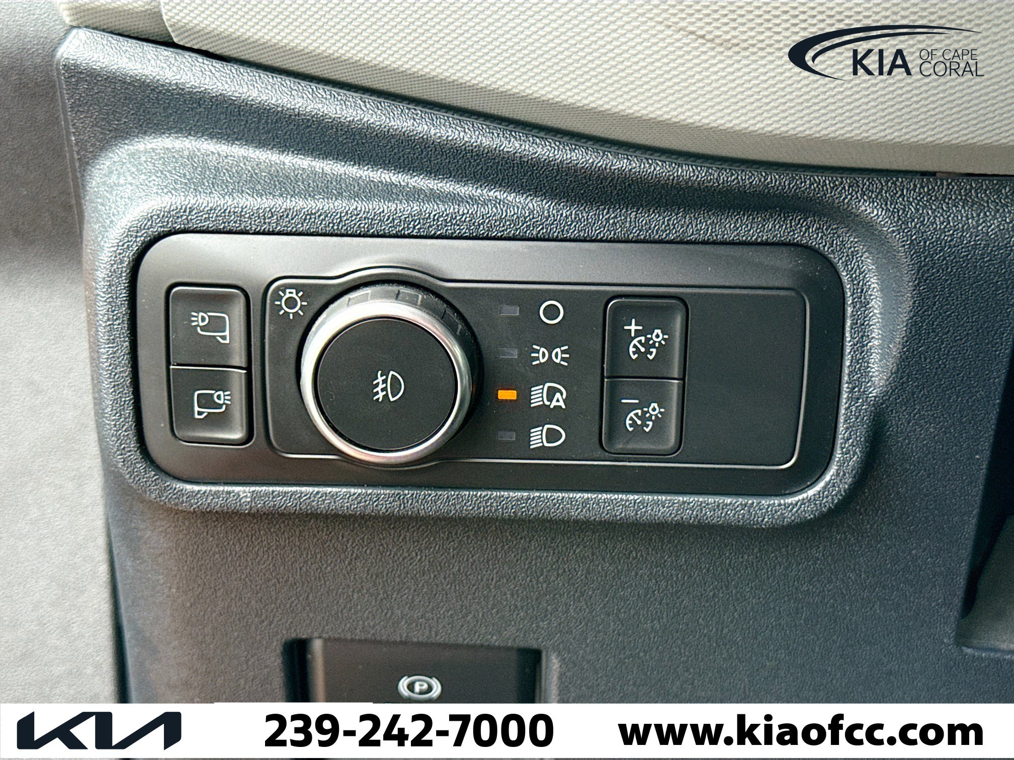 Used 2022 Ford Bronco Badlands image 32