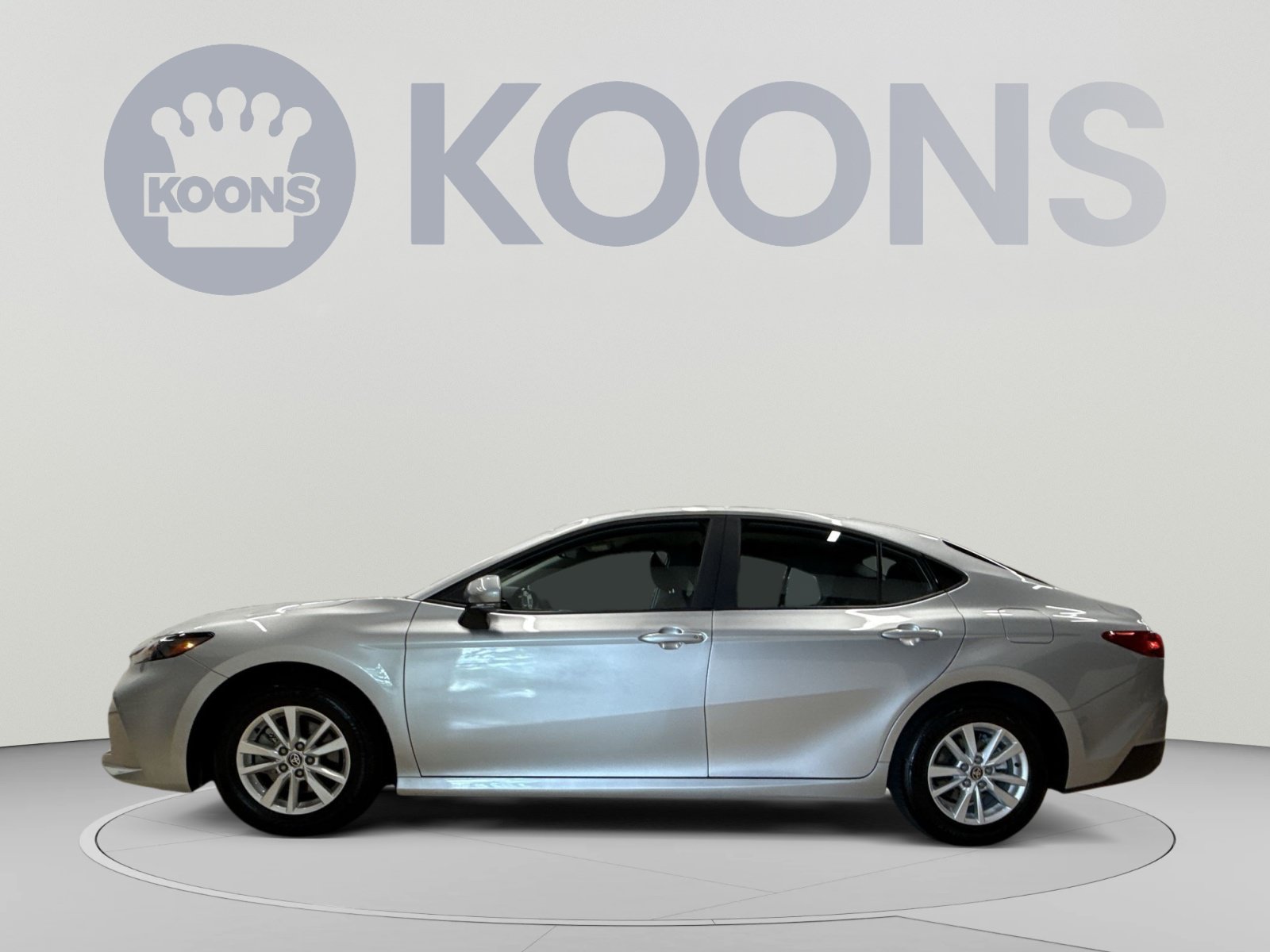 Used 2025 Toyota Camry LE w/ Convenience Package AWD/4WD image 7