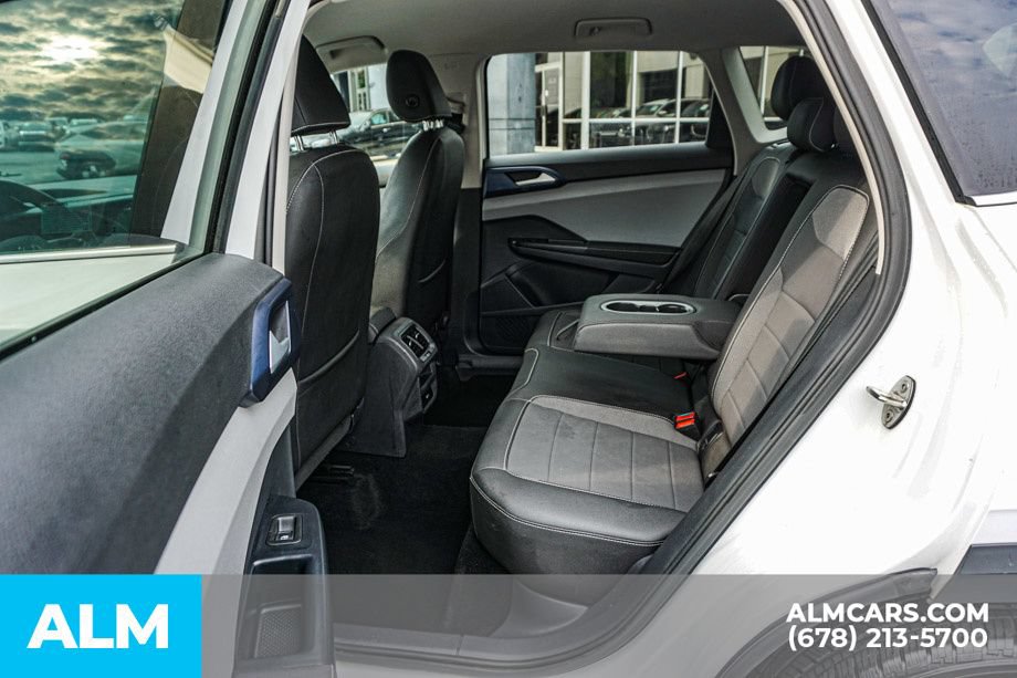 Used 2024 Volkswagen Taos SE FWD image 20