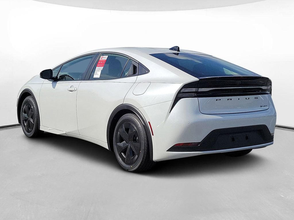 New 2026 Toyota Prius Plug-In Hybrid image 6