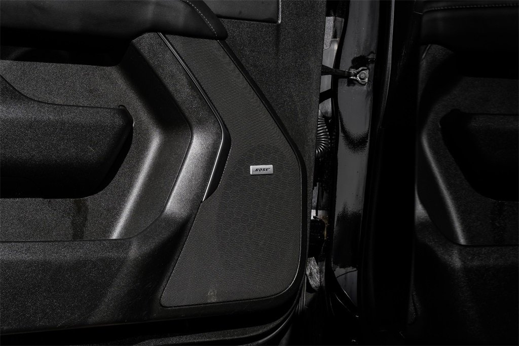 Used 2022 Chevrolet Suburban LT image 45