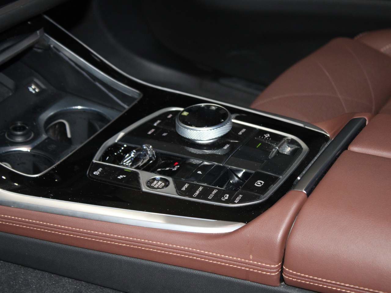 Certified 2023 BMW X7 xDrive40i w/ Executive Package image 10