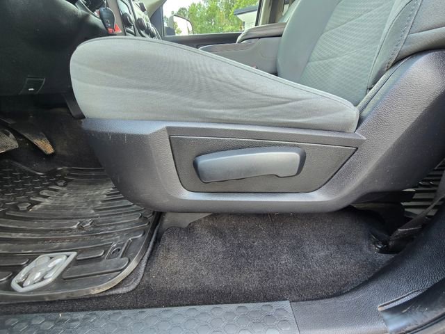 Used 2017 RAM 2500 Tradesman w/ Chrome Appearance Group AWD/4WD image 23