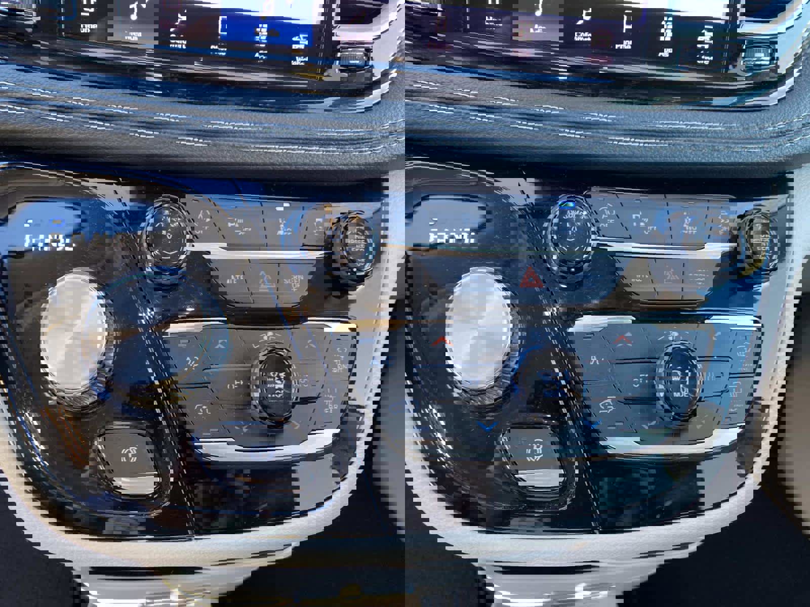 Certified 2022 Chrysler Pacifica Touring-L image 12