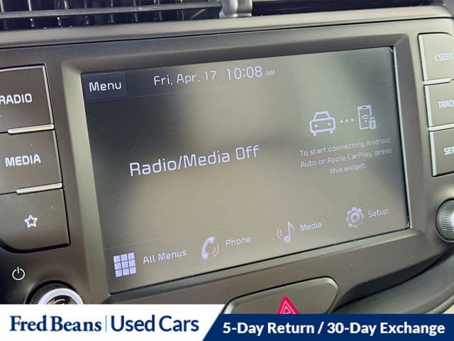 Used 2023 Kia Soul LX image 16