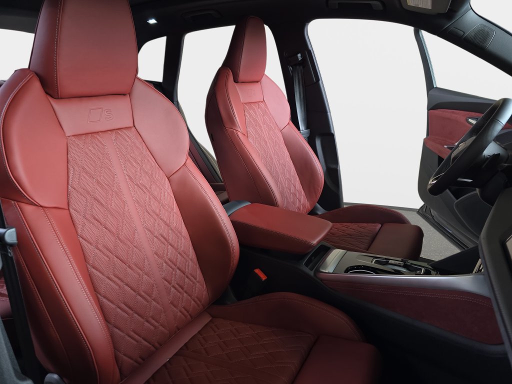 New 2026 Audi SQ5 Prestige AWD/4WD image 10