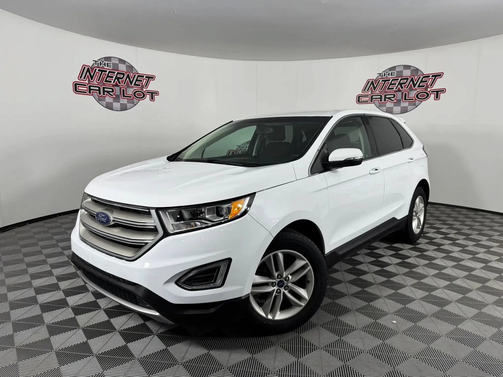 Used 2016 Ford Edge SEL FWD video 1