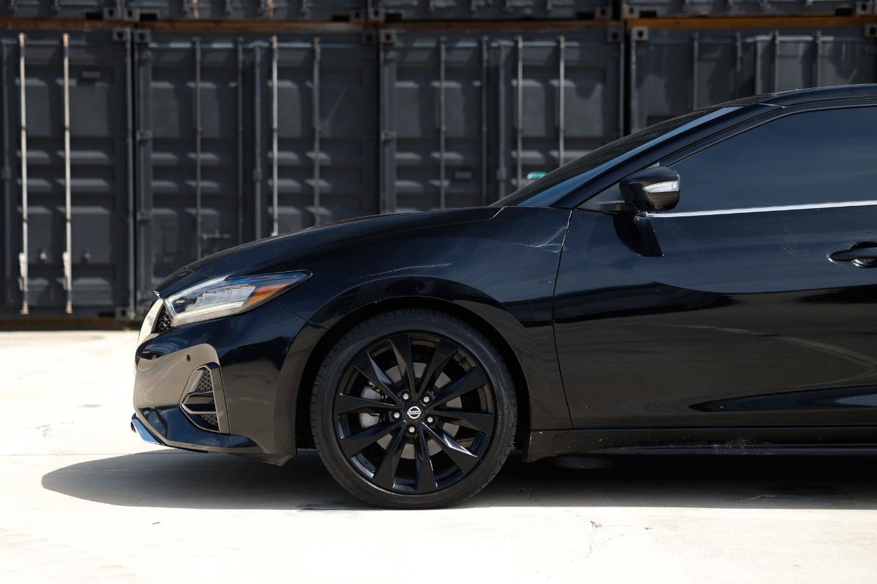 Used 2023 Nissan Maxima SR w/ Sport Mat Group FWD image 26