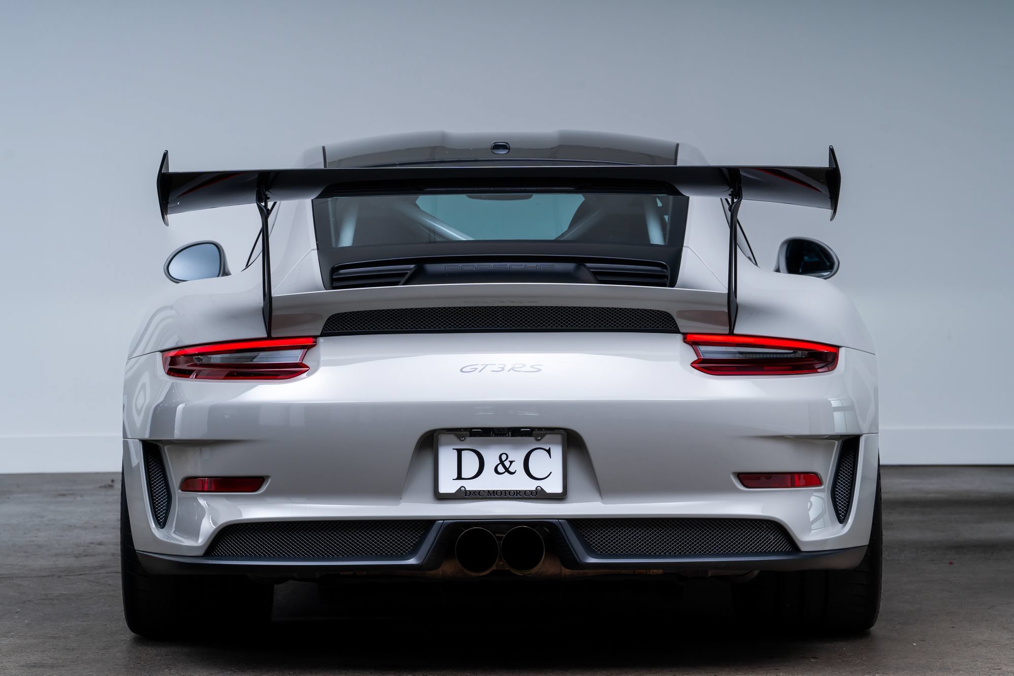 Used 2019 Porsche 911 GT3 RS RWD image 6